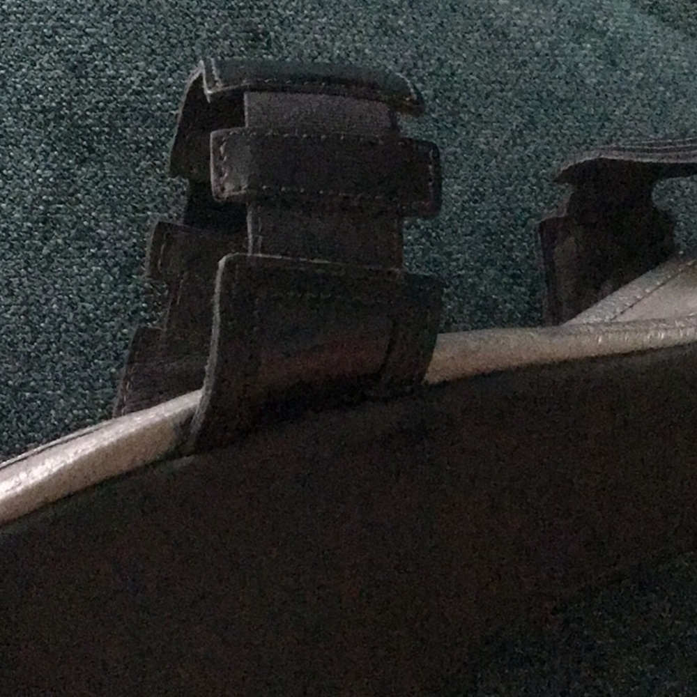 Naot Treasure Wedge Black Size 42 sandals top strap has stretch band - Picture 11 of 11